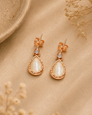 Pearl Drops Earring